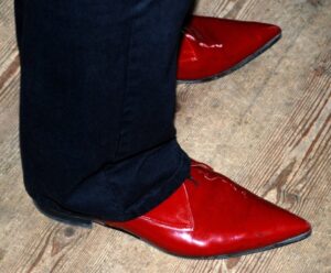 Rupis rote Schuhe